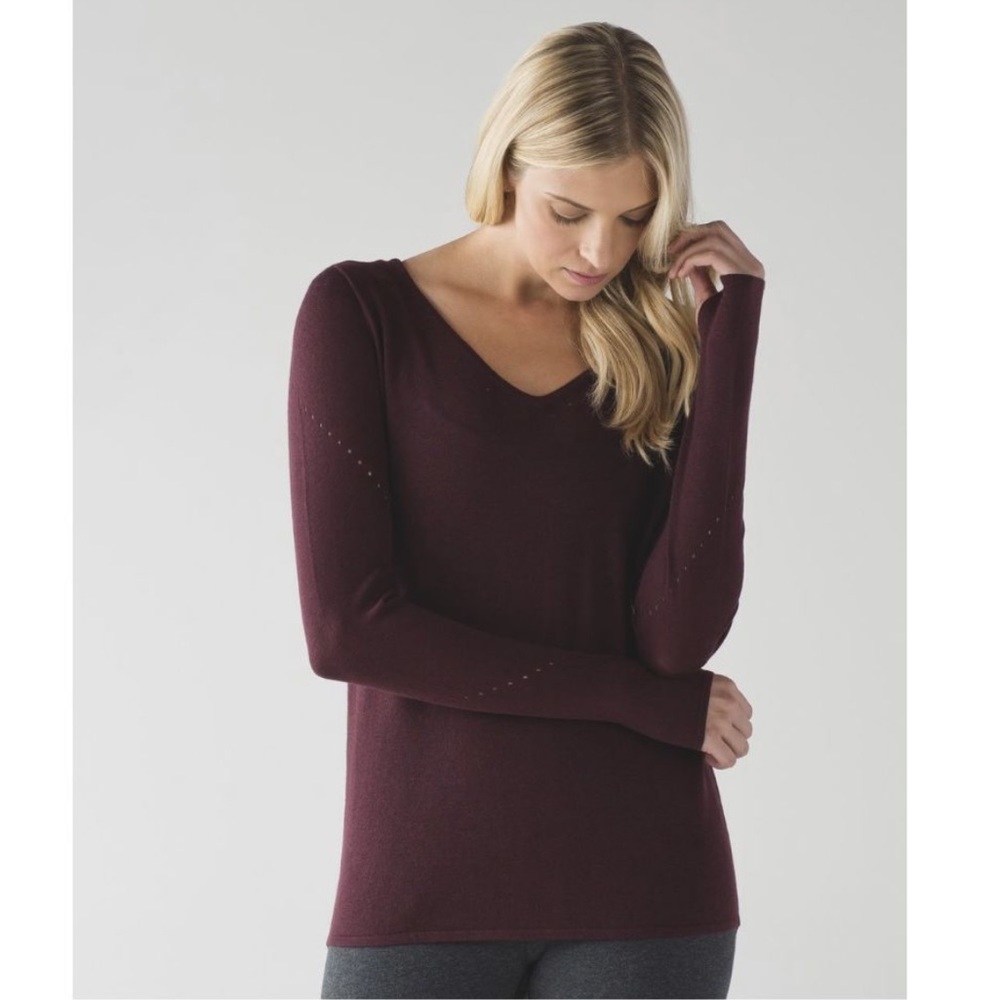 NWT Lululemon Yin Time Long Sleeve Top in Heathered Bordeaux Drama, Size 10